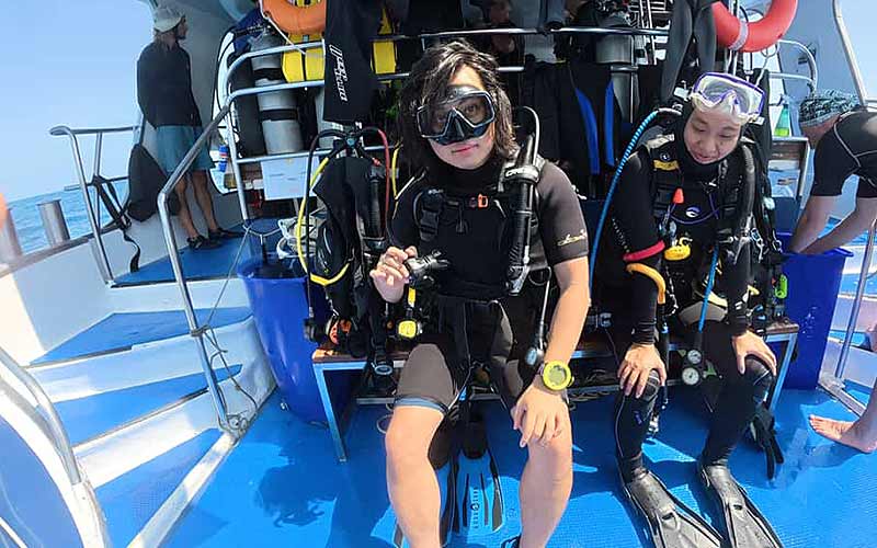 タイ プーケット 日本人 ダイビング ファンダイビング ラチャヤイ島 ラチャノイ島 ラチャ島 沈船 マリンパーク キングクルーザー PADI